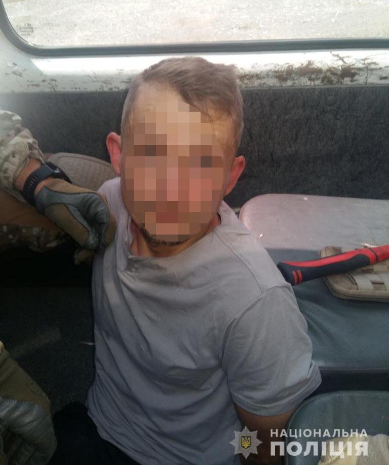Мужчина, подорвавших почтоматы в Киеве и Одессе Мужчина, подорвавших почтоматы в Киеве и Одессе