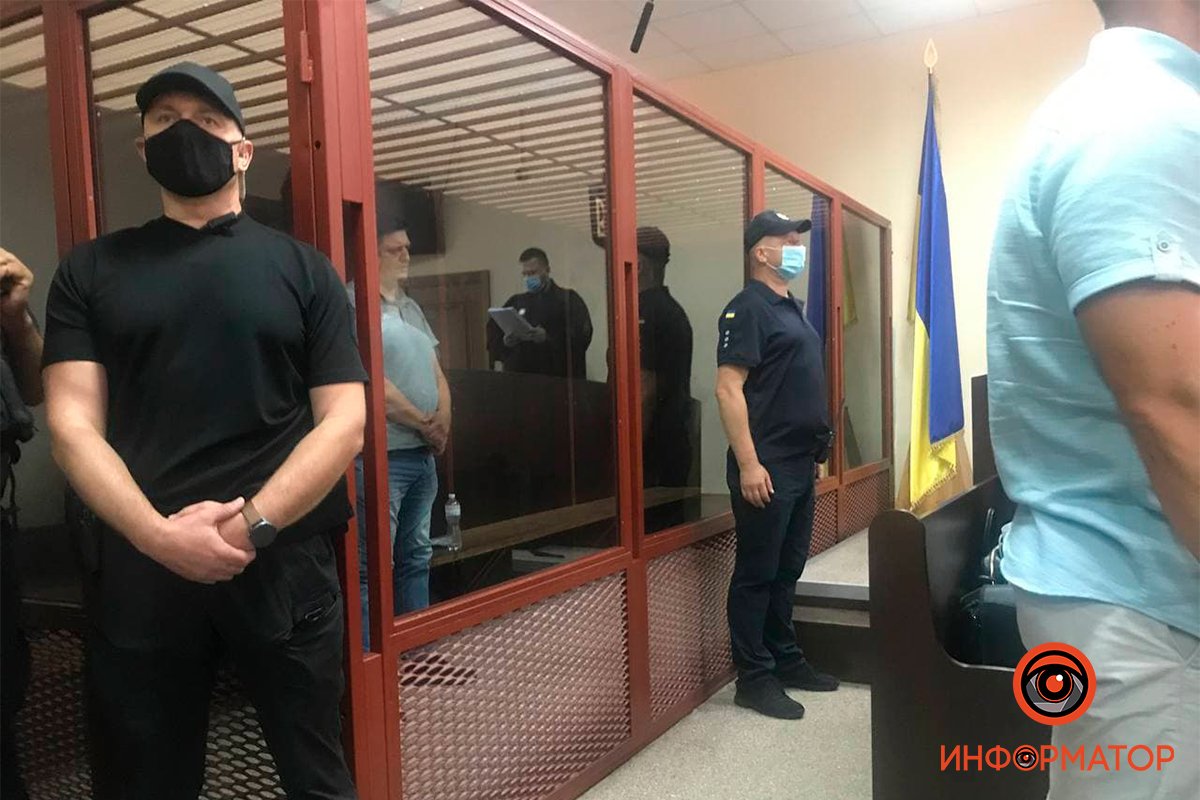 Мужчину с гранатой, угрожавшего взорвать правительство, арестовали 1
