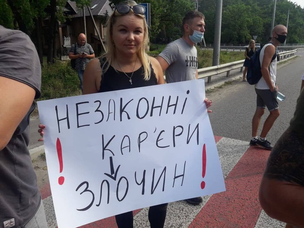 В Полтавской области перекрыли трассу «Киев — Харьков»: что требуют 2