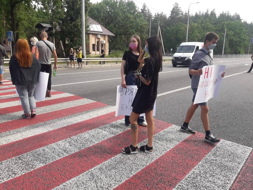 В Полтавской области перекрыли трассу «Киев — Харьков»: что требуют 4