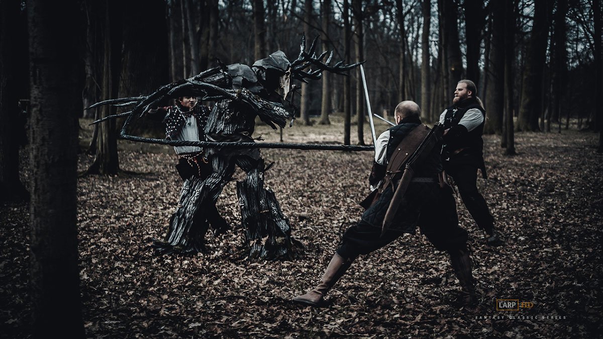 Фанати «Відьмака» зможуть пройти повноцінне навчання у Відьмачий школі 4