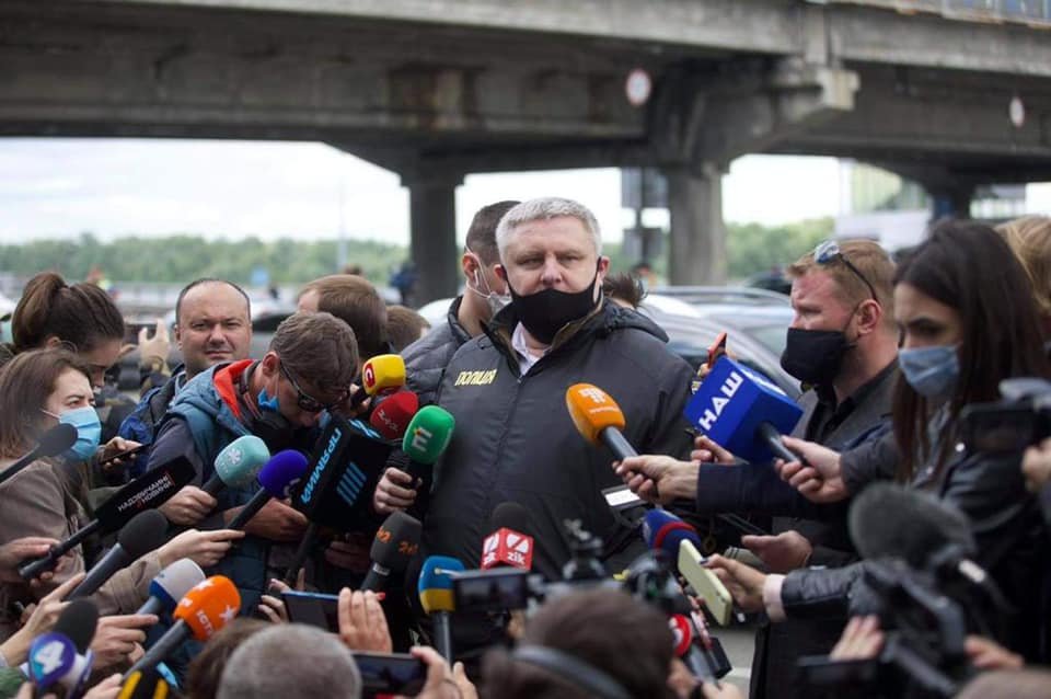 Глава полиции Киева Крищенко ушел в отставку 3