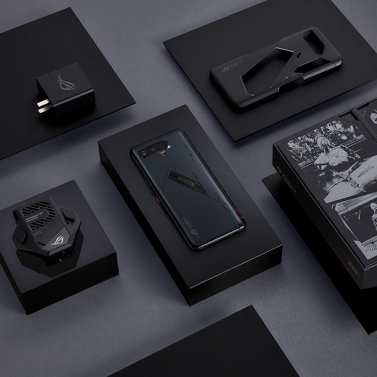 Asus представила власні ігрові смартфони ROG Phone 5s і 5s Pro 2