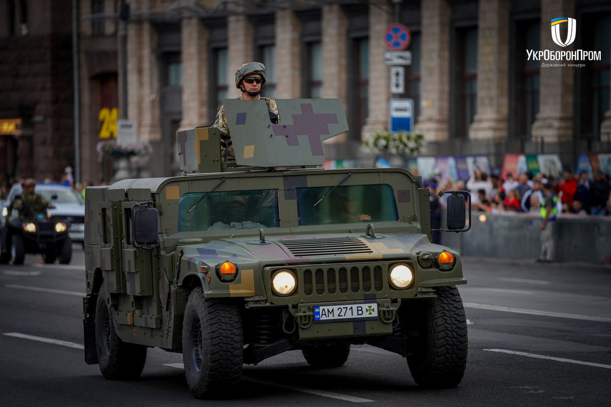 Войска, боевые самолёты и сотни единиц военной техники: как Киеве проходит репетиция парада ко Дню независимости Украины 7
