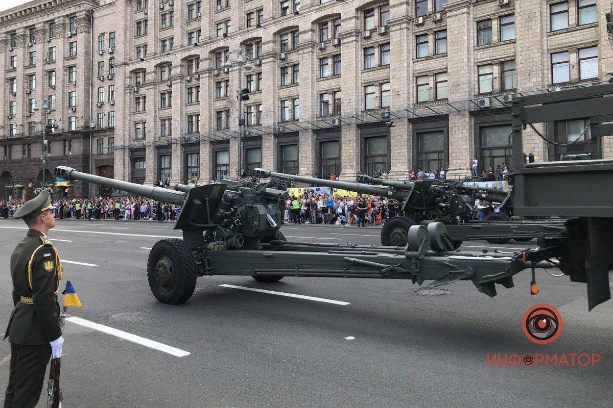 Подготовка к параду ко Дню Независимости в Киеве идёт полным ходом: фото и видео с Крещатика 13