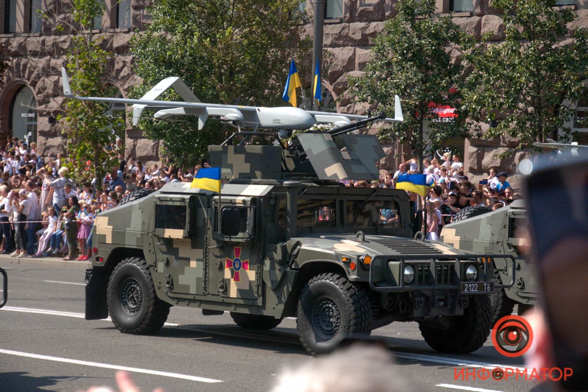 Парад військ до Дня Незалежності України очима журналістів, яких туди не пустили 10
