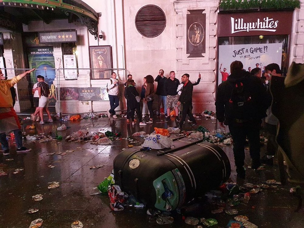 Как расстроенные англичане пережили проигрыш сборной в финале Евро-2020 2