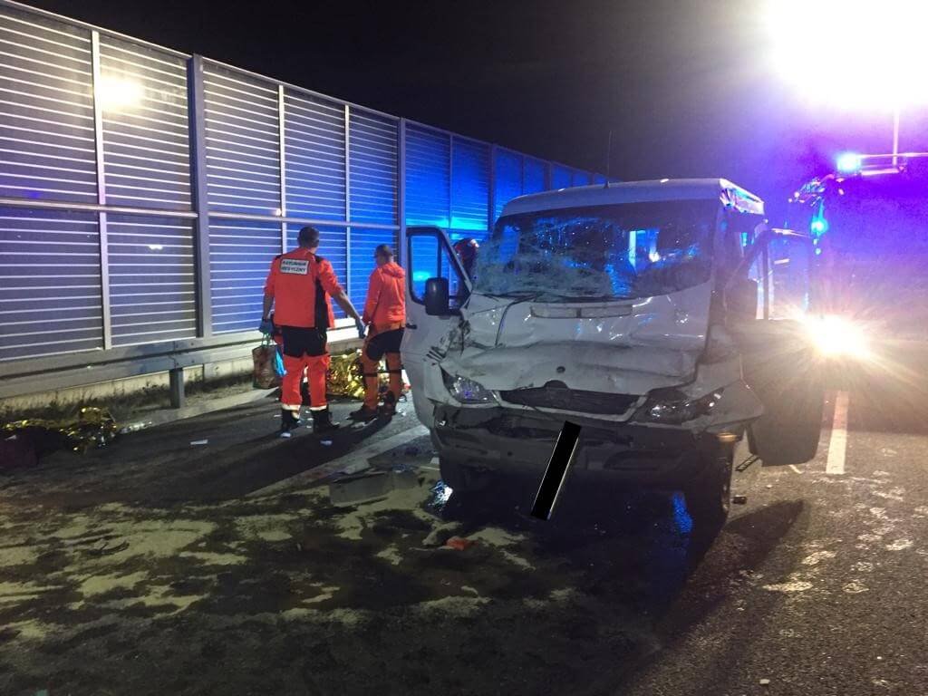 В Польше микроавтобус с украинцами попал в аварию: есть пострадавшие 2