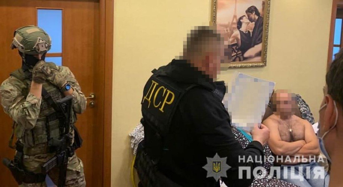 В Тернопольской области сожгли два магазина и требовали от их хозяина 7 млн гривен в биткоинах 1