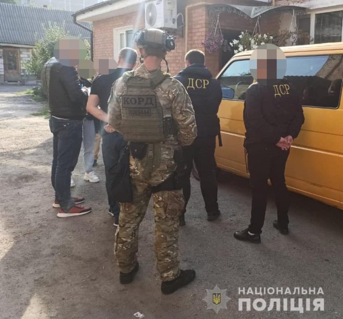 В Тернопольской области сожгли два магазина и требовали от их хозяина 7 млн гривен в биткоинах 2