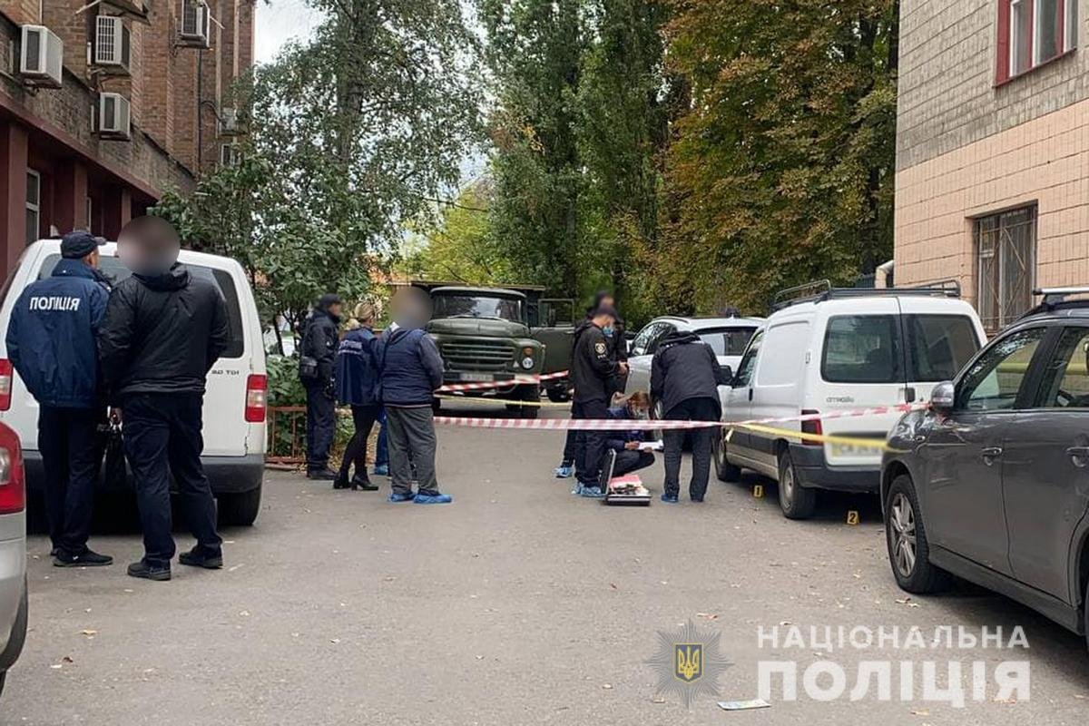 В Черкассах возле кафе застрелили бизнесмена. В области ввели план «Сирена» 1