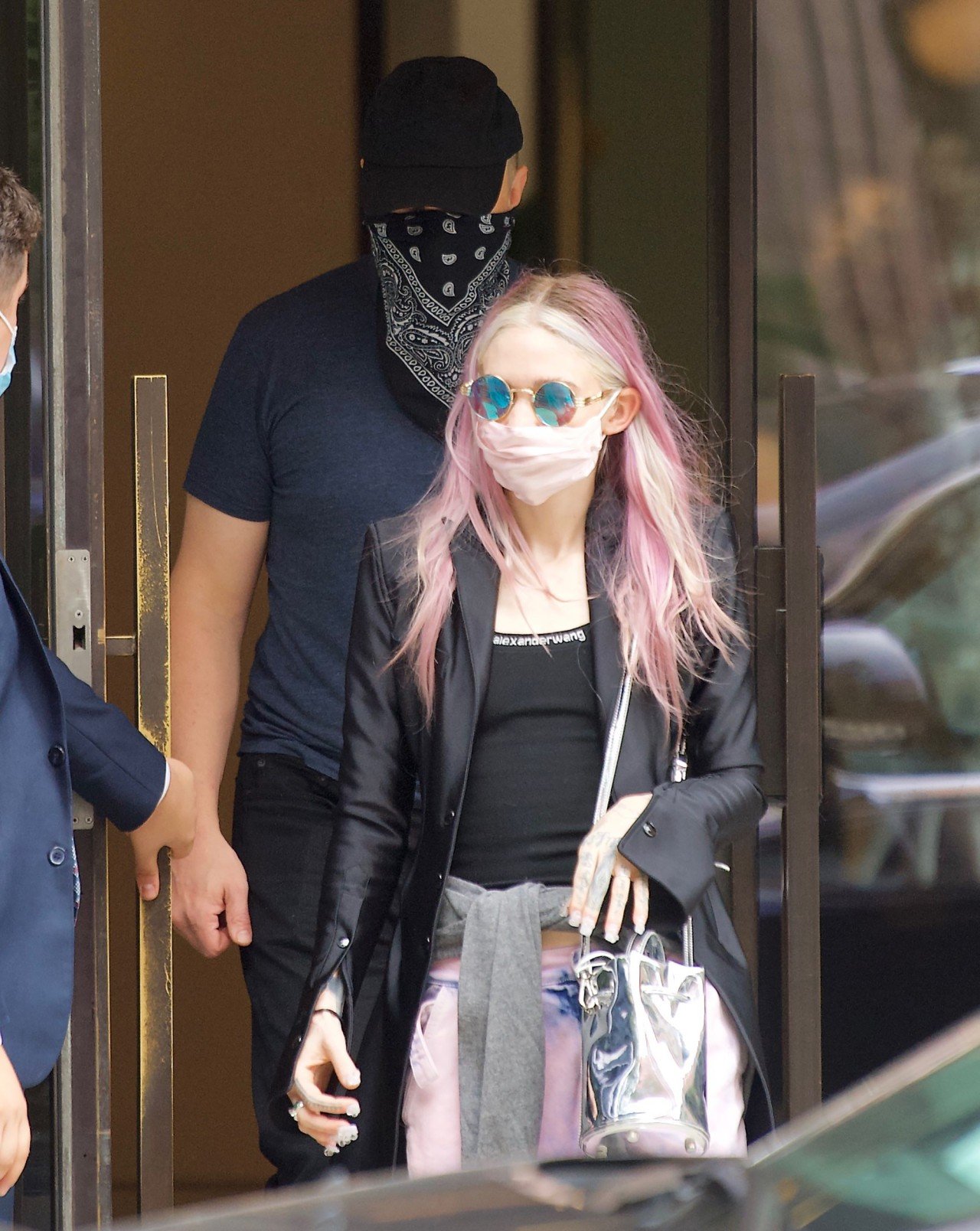 Илон Маск расстался с певицей Граймс после трёх лет отношений 2