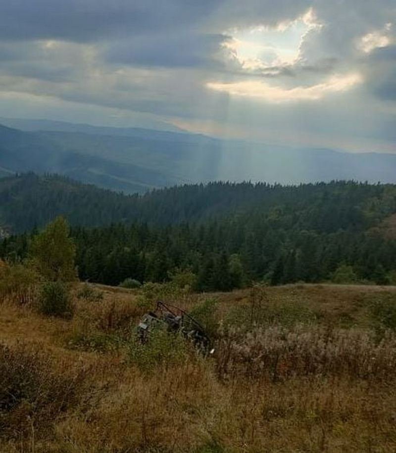 Відзначали парубоцьку вечірку і вирішили піднятися на гору: подробиці аварії в Карпатах, де перекинувся УАЗ 4