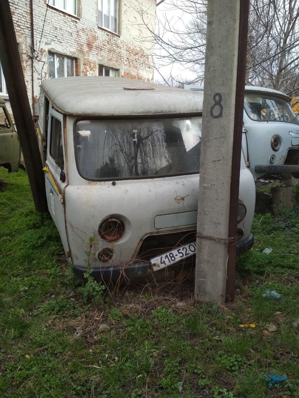 «Укрпочта» выставила на аукцион старинные автомобили: более 1 600 машин 3