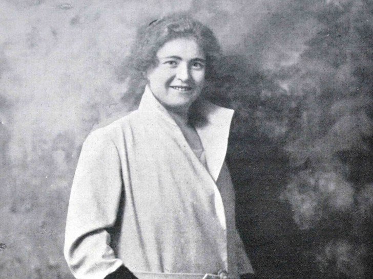 Бабушка Ракеле