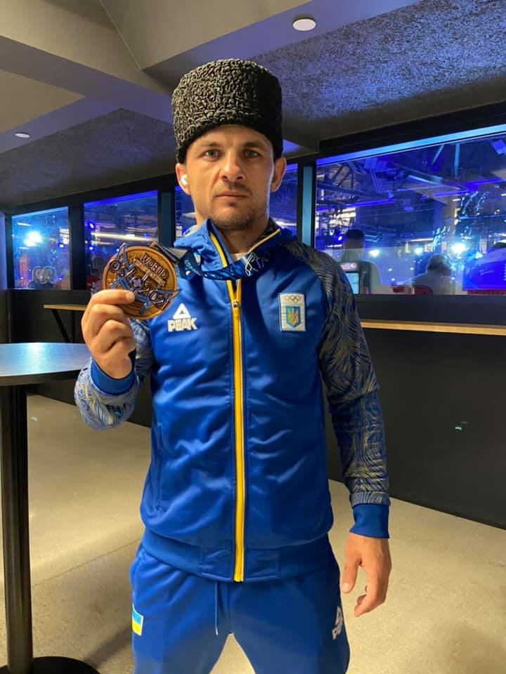 Украинский спортсмен завоевал бронзовую награду на чемпионате мира в Осло 1