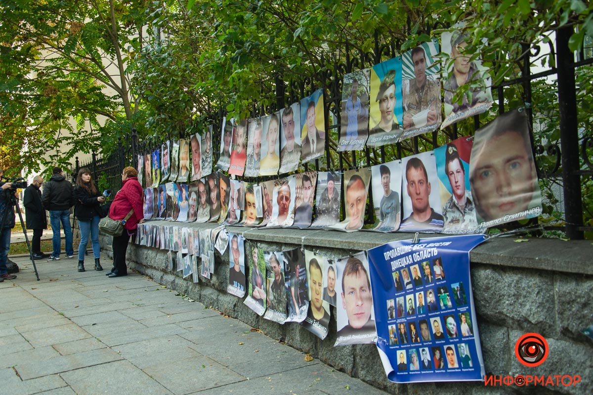 Матери без вести пропавших и военнопленных вышли под стены Офиса Президента на 72-часовую акцию 7