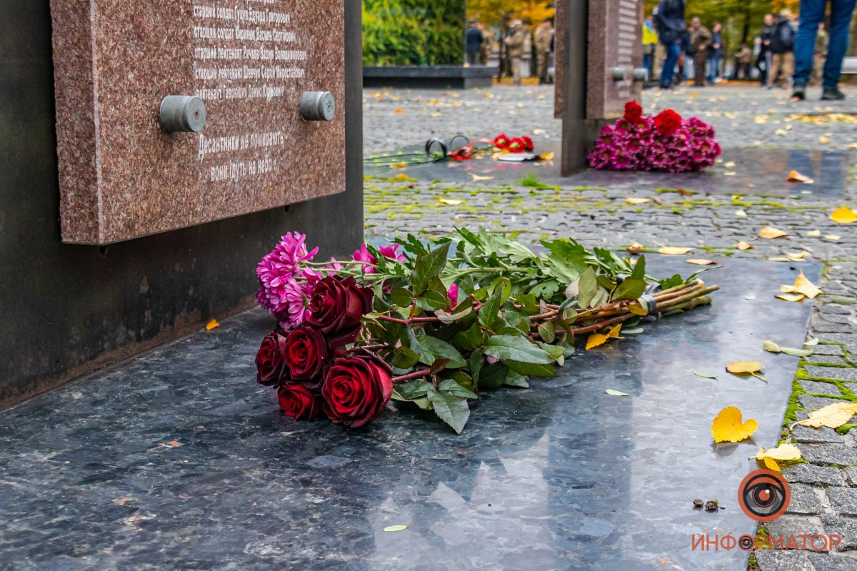 Как прошёл марш Защитников и Защитниц в Днепре 18