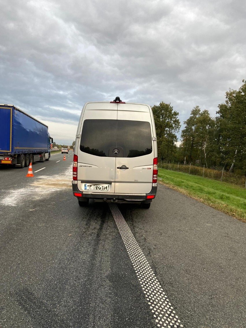 У Польщі маршрутка врізалася у вантажівку: постраждало п'ятеро українців 4