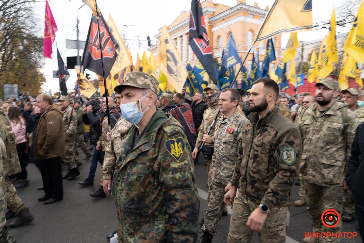 В Киеве прошел многотысячный Марш ко Дню защитников и защитниц Украины: как это было 32