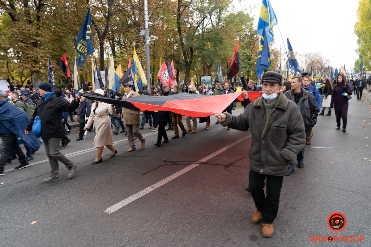 В Киеве прошел многотысячный Марш ко Дню защитников и защитниц Украины: как это было 40