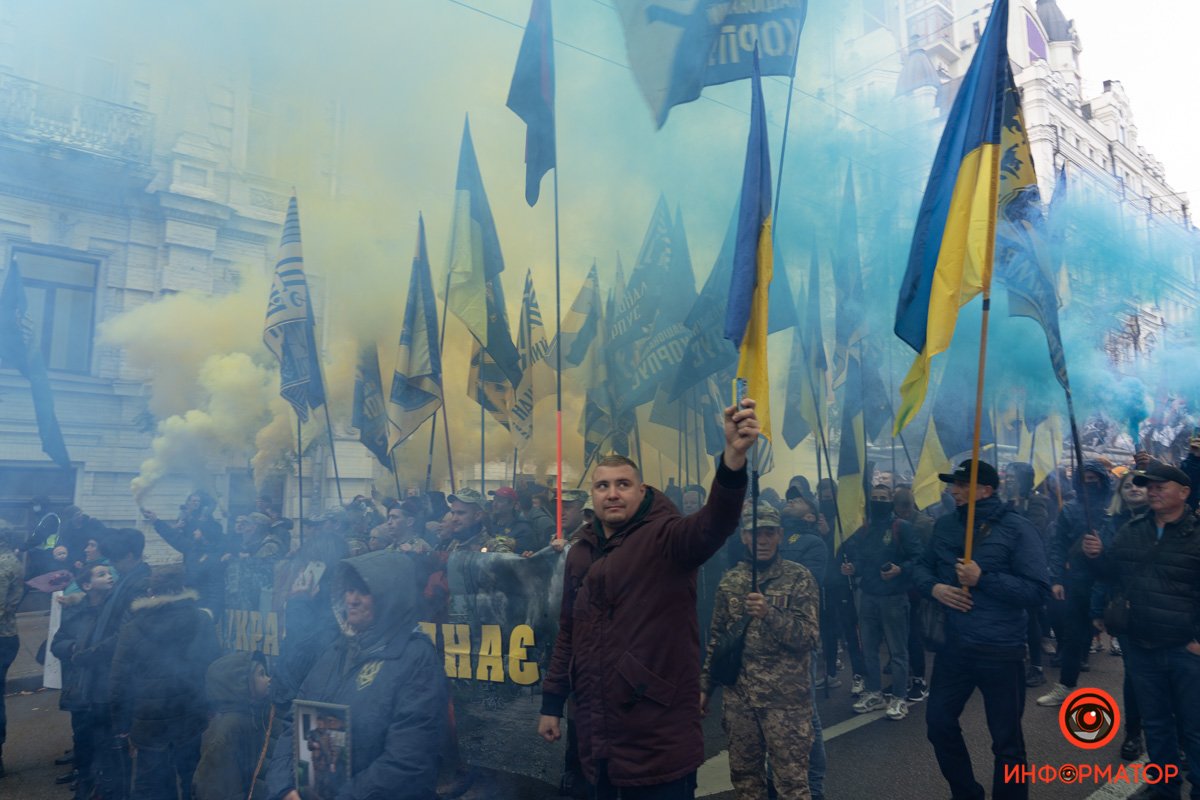 В Киеве прошел многотысячный Марш ко Дню защитников и защитниц Украины: как это было 55