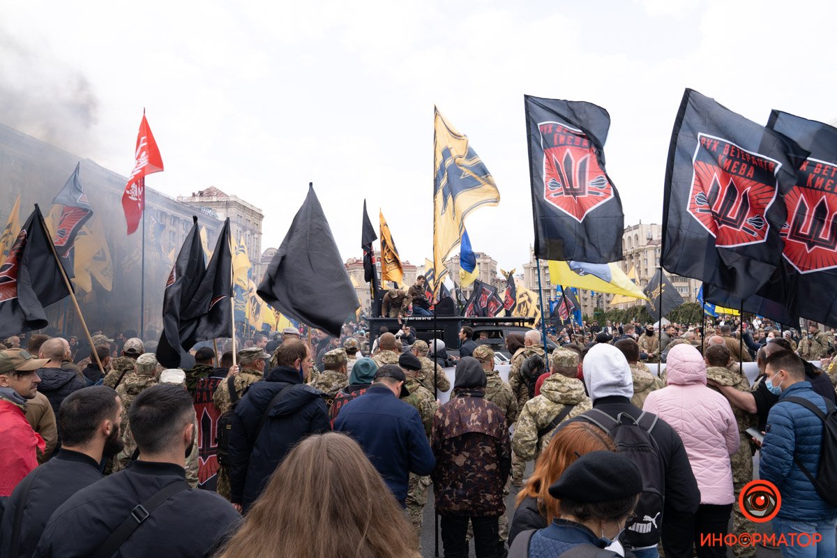 В Киеве прошел многотысячный Марш ко Дню защитников и защитниц Украины: как это было 87