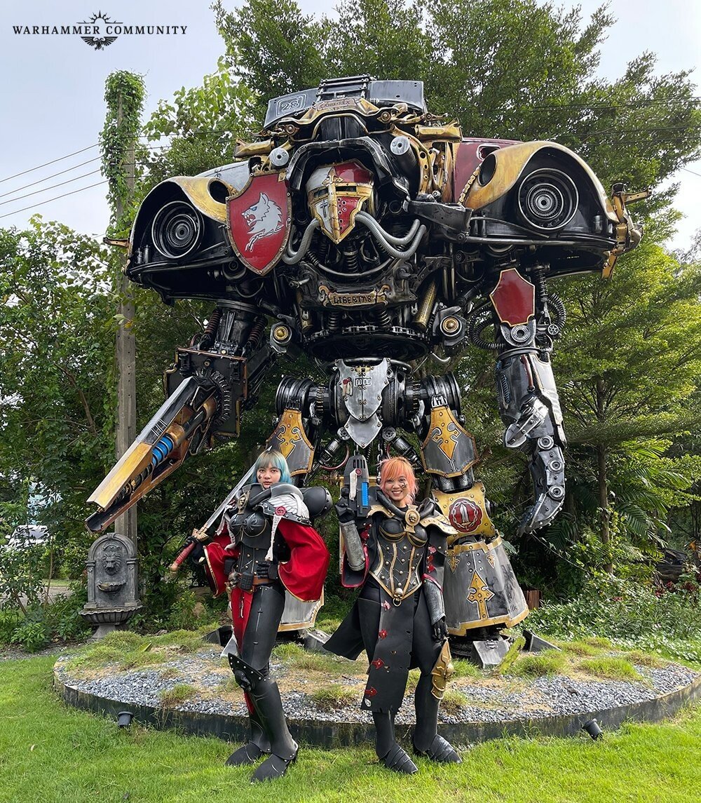 В Таиланде соорудили большую самодельную статую имперского рыцаря из Warhammer 40,000 весом в четыре тонны 1