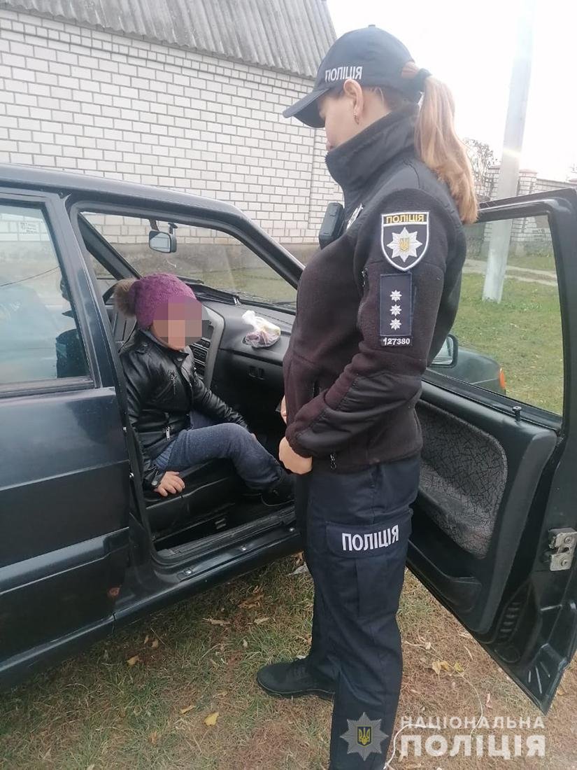 Под Житомиром мужчина жестоко избил свою жену. Пока она была в больнице, он набросился на её 8-летнюю дочь 1