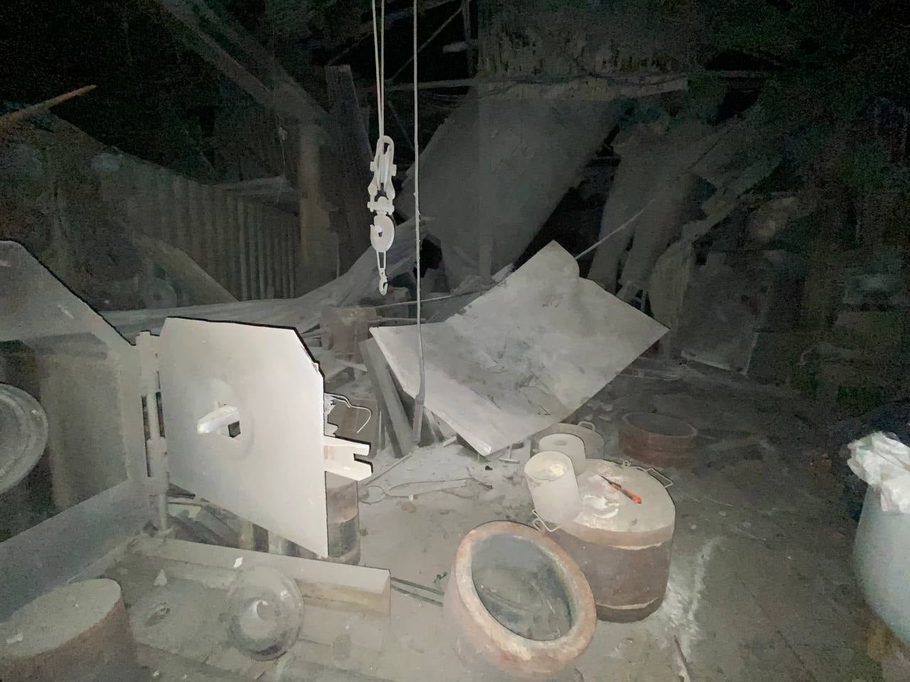 Взрыв на заводе по переработке алюминия под Киевом: 200 кг вещества выбросило в воздух 2