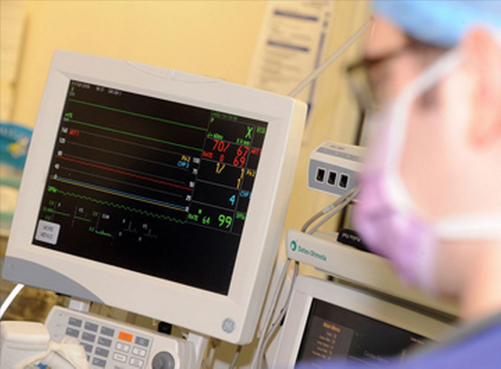 При остановке сердца дефибрилляция не поможет При остановке сердца дефибрилляция не поможет