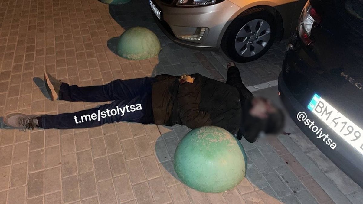 У Сумах члена «Правого сектору» застрелили біля будинку на очах у дружини 1