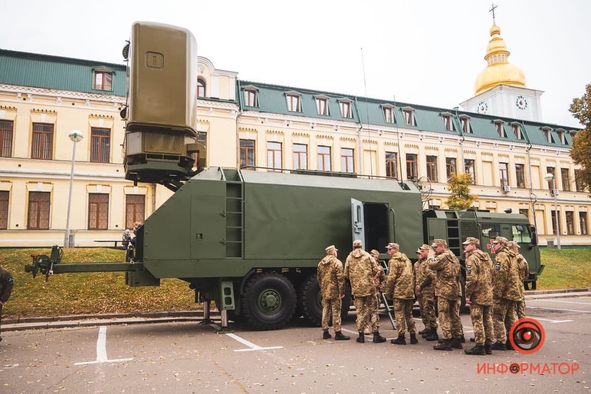 Бачить ціль на відстані 600 км: в Україні провели випробування радіолокаційного комплексу «Мінерал-У» 1