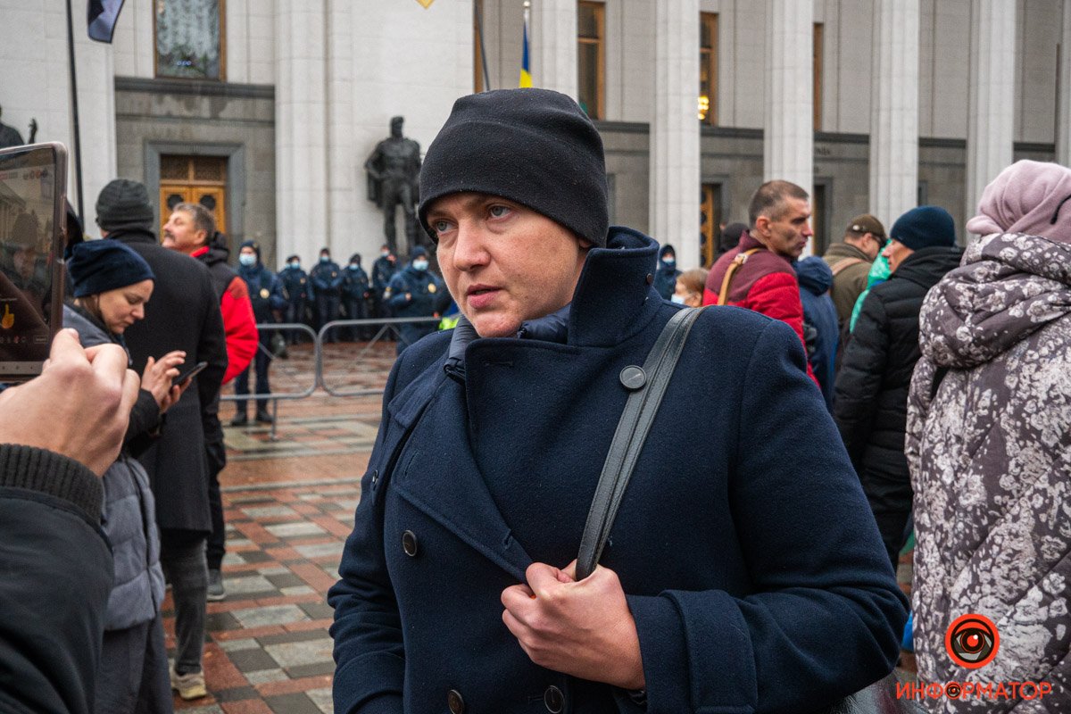 Тысячи людей и перекрытые дороги. Как в Киеве прошёл митинг против «цифрового гетто, чипизации и COVID-фашизма» 7