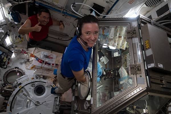 В NASA показали, как живут космонавты на МКС 1