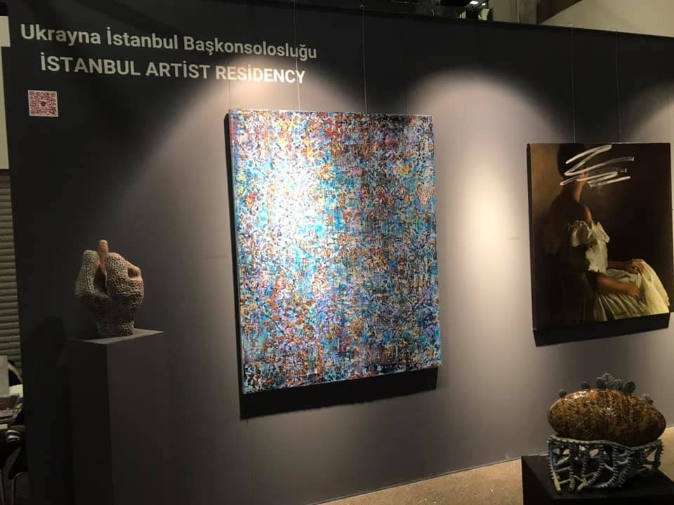 В Турции на выставке показали картины украинских художников 1