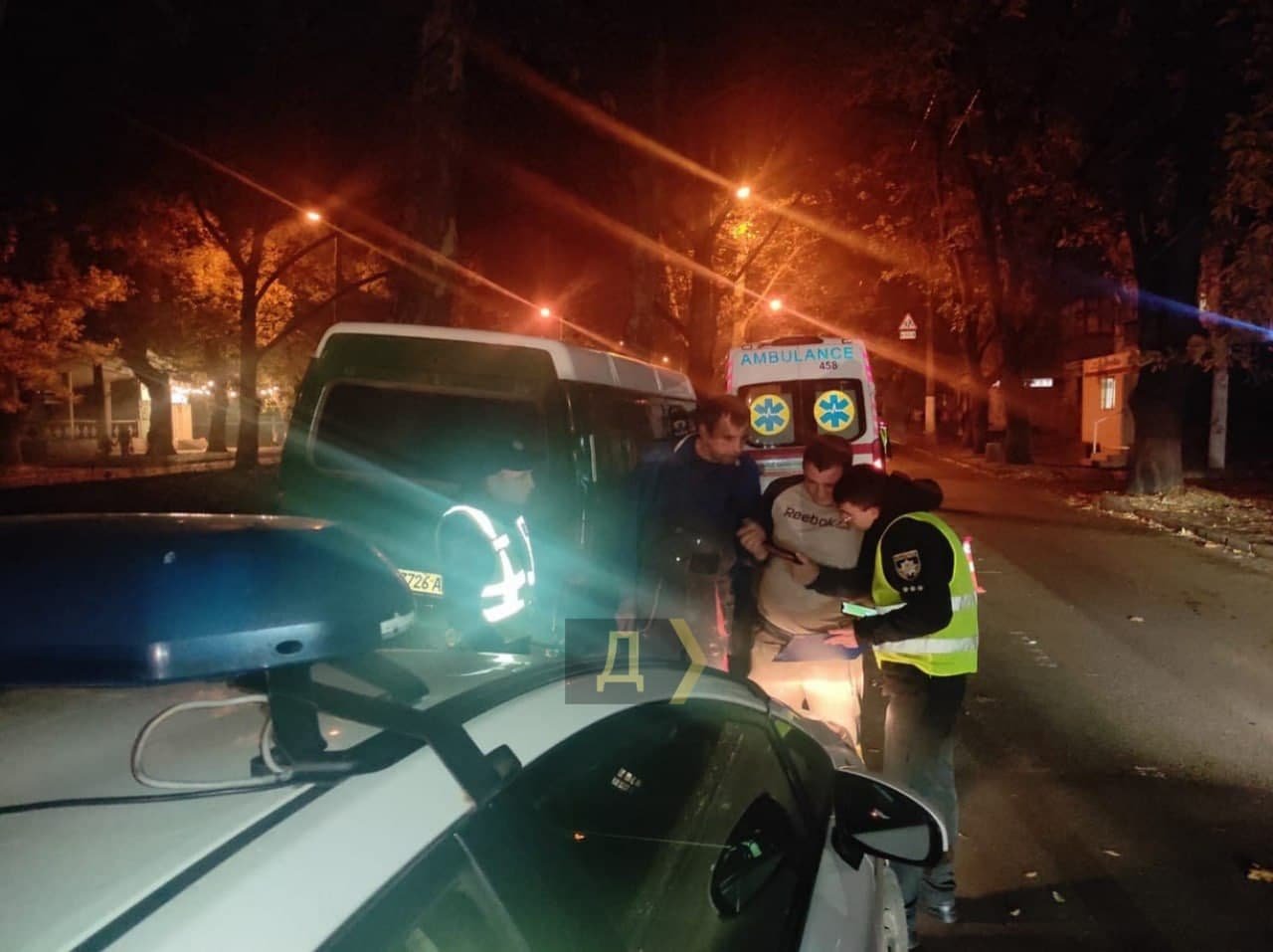 В Одессе Opel сбил двух пешеходов: погибла 15-летняя девочка, парень в больнице 3