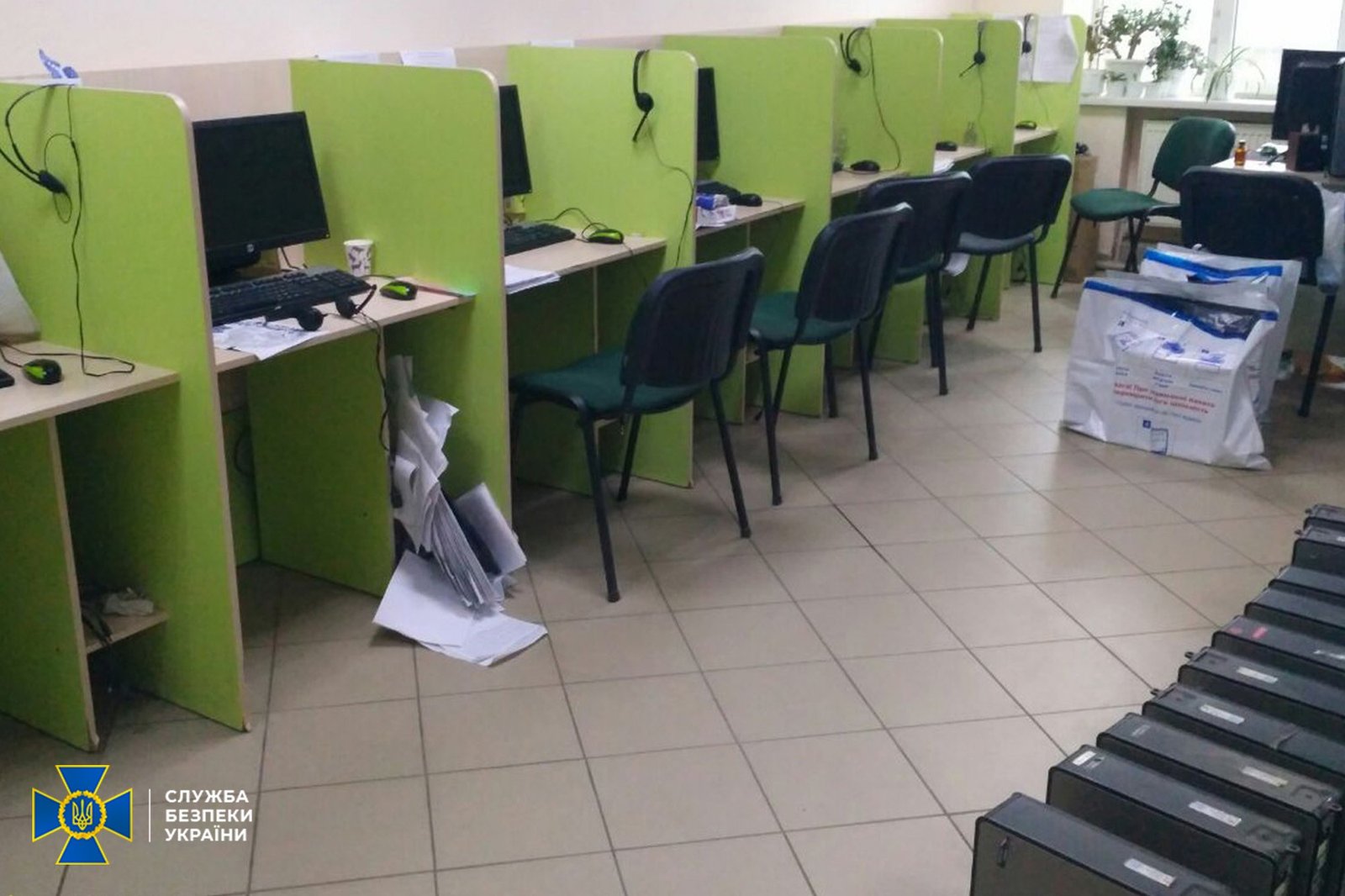 В Україні кол-центри працювали на Держдуму РФ: виконували замовлення пенсійного фонду РФ, телеканалу НТВ+ та банків 2