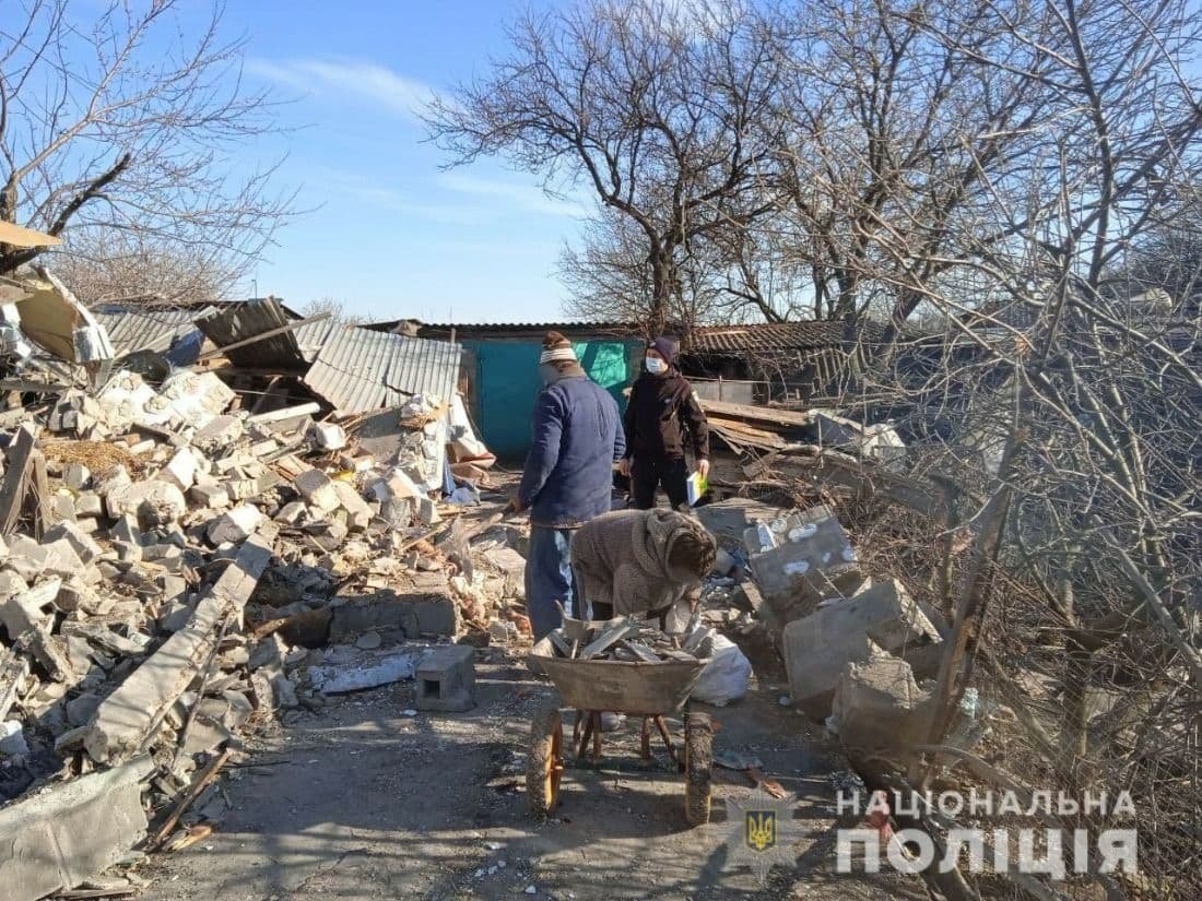 Обстріл селища Невельське: поліція порушила кримінальну справу 1