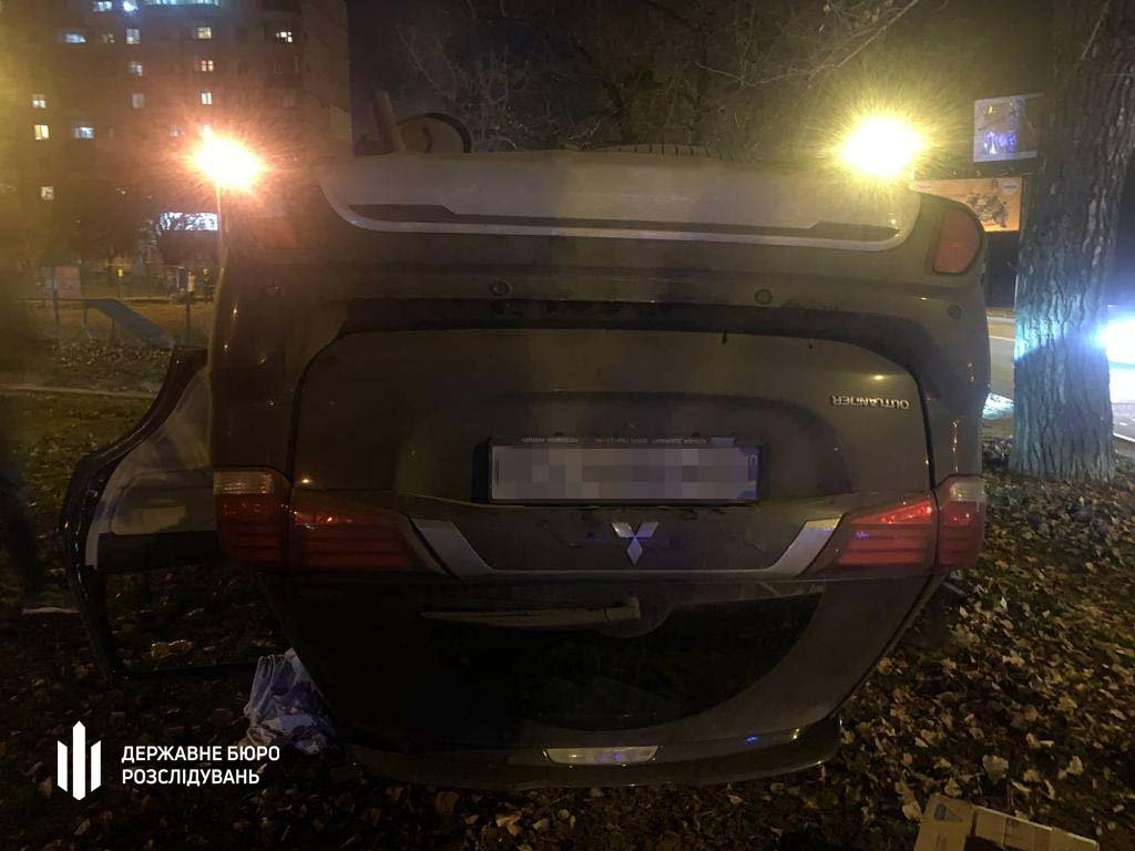 В Харькове пьяный полицейский устроил ДТП и протаранил ещё две машины, пытаясь скрыться 4