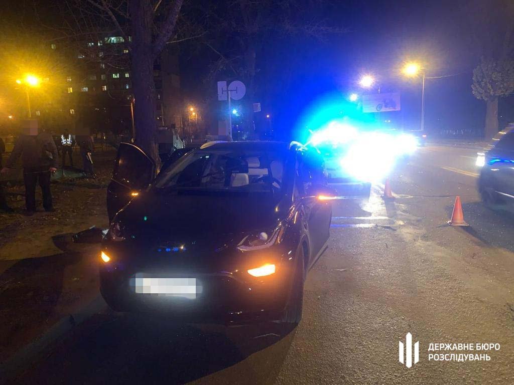 В Харькове пьяный полицейский устроил ДТП и протаранил ещё две машины, пытаясь скрыться 1