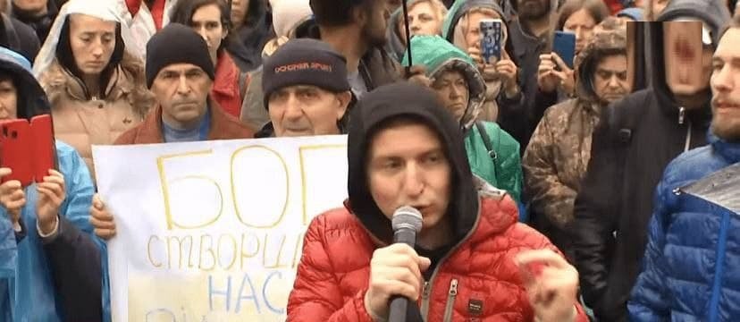 Лидеру «антивакцинаторов» в Украине сообщили о подозрении: он с подельником готовил госпереворот на деньги из РФ 1