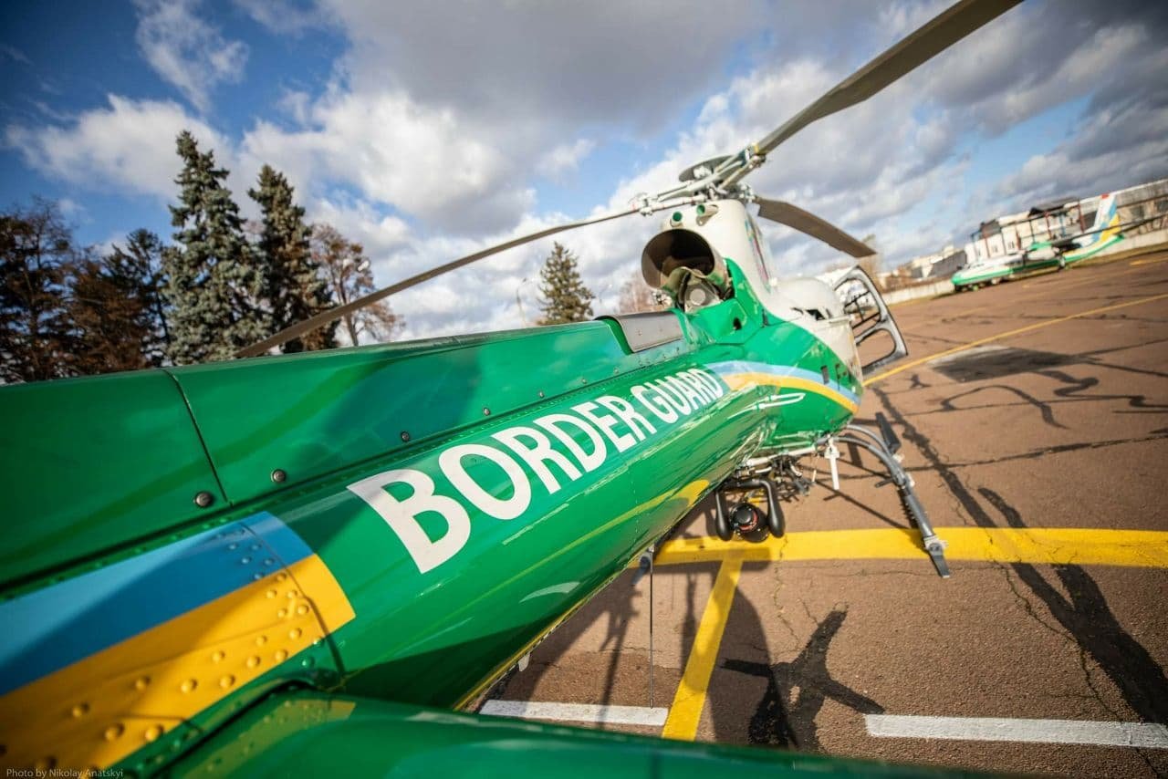 Пограничники Украины получили два новых вертолёта, которые будут охранять границу с Беларусью 5
