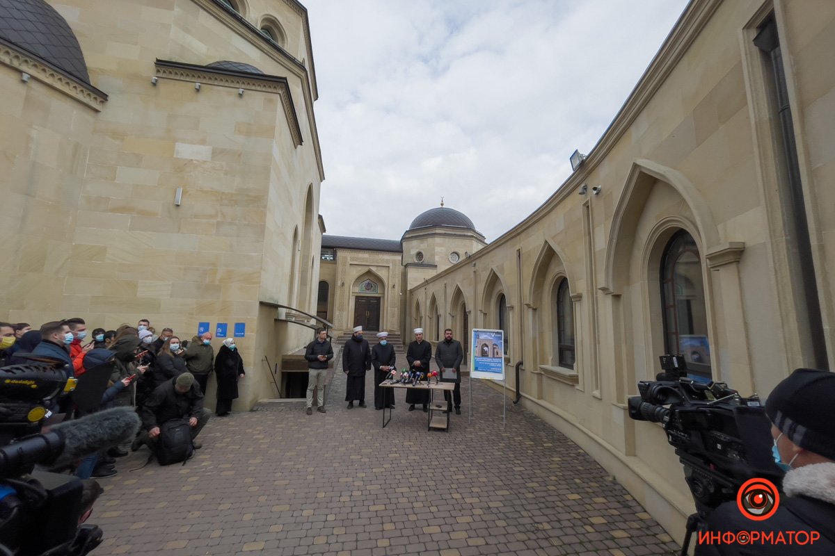 В мечети Киева открыли пункт вакцинации против COVID-19 4