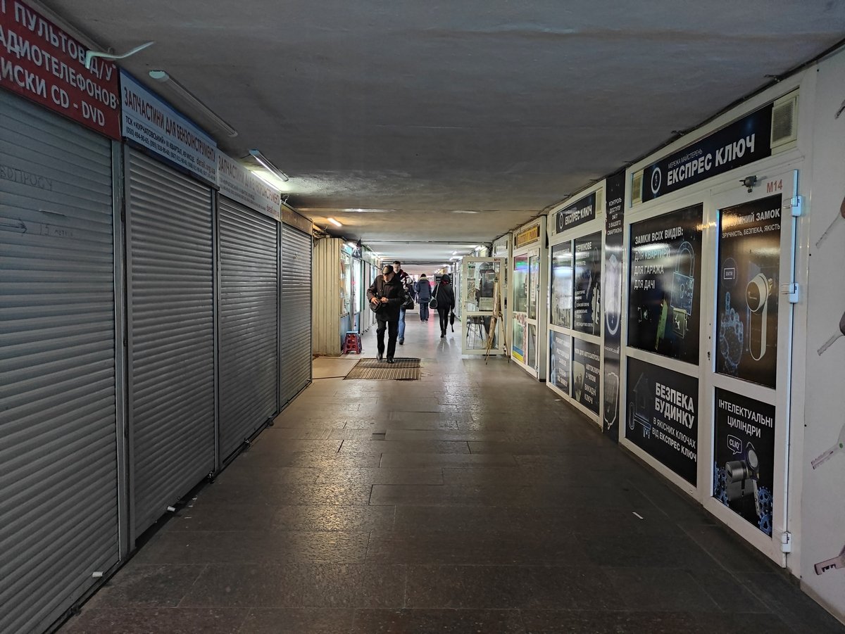 Где бы ещё уколоться: самые необычные пункты вакцинации в Украине 9