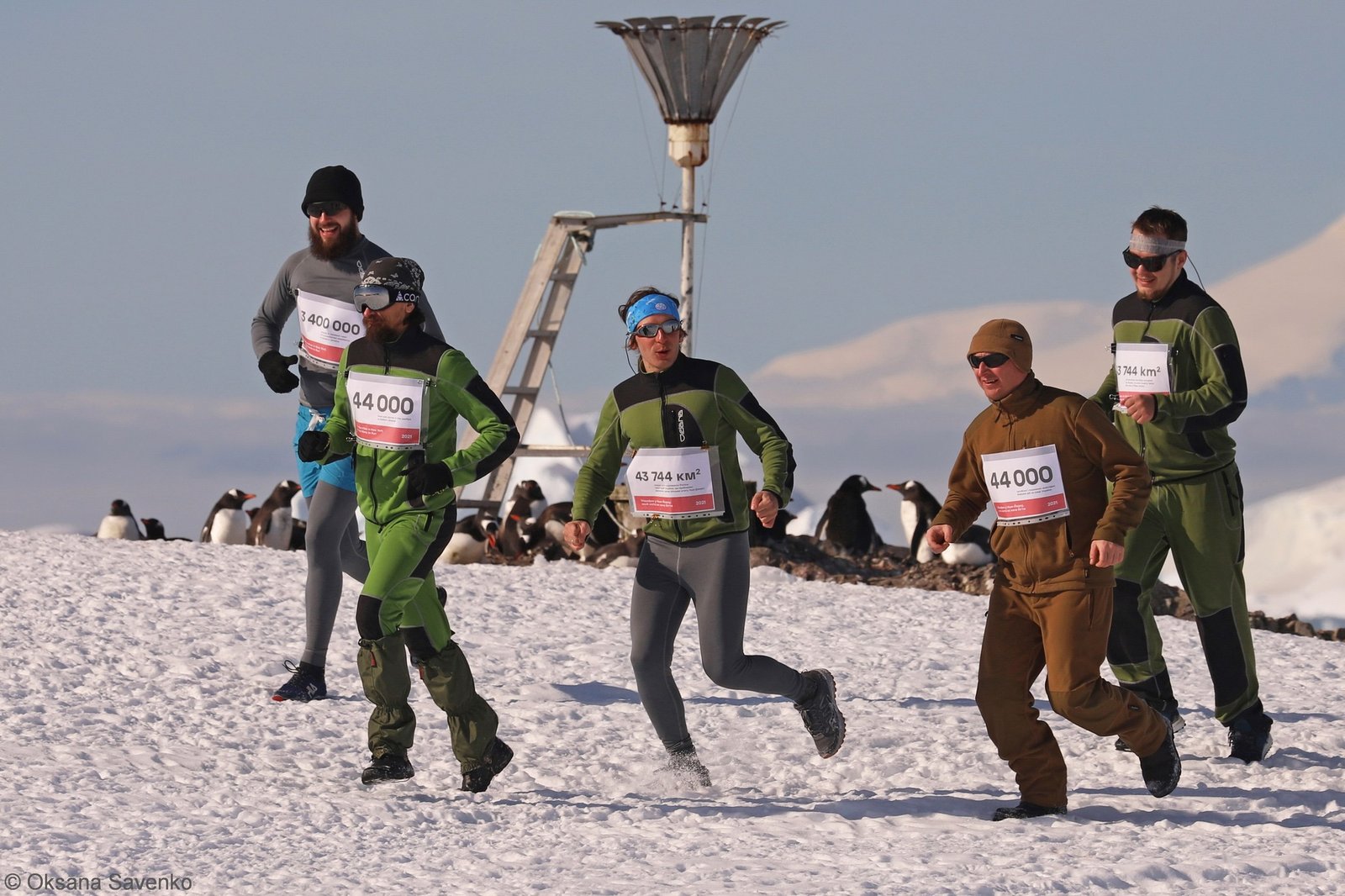 «Марафон, який ніхто не хоче бігти»: вчені приєдналися до забігу, щоб привернути увагу до війни в Україні 1