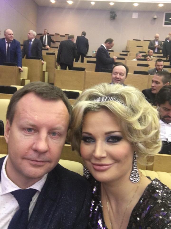 Facebook-страница Марии Максаковой