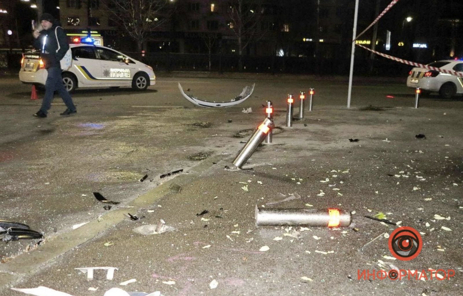 В Киеве водитель такси Uklon на скорости влетел в Kia. Машина покрутилась в груду металла 1