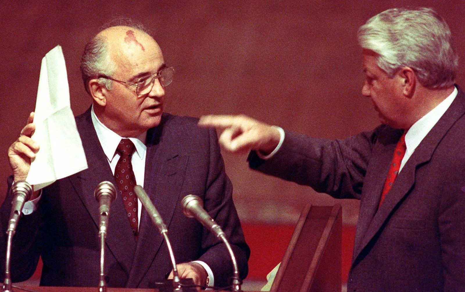 Михаил Горбачёв и Борис Ельцин Михаил Горбачёв и Борис Ельцин