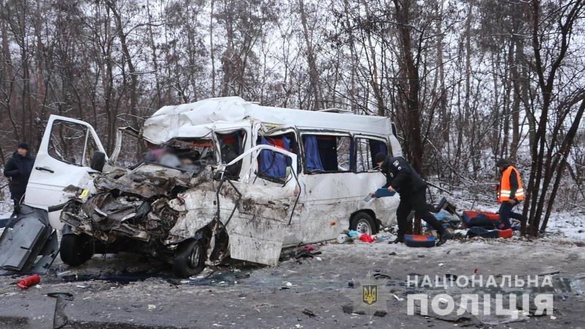 Смертельна ДТП у Чернігівській області: суд заарештував водія вантажівки, через якого загинули 13 пасажирів 2